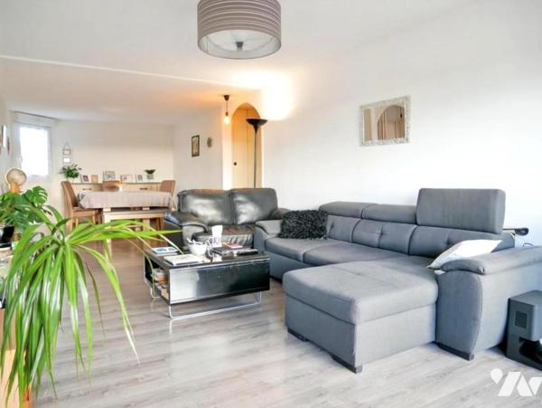 MONTPELLIER, Quartier Estanove, Appartement 85 m², 3 pièces, terrasse, garage, 5ème étage, ascenseur