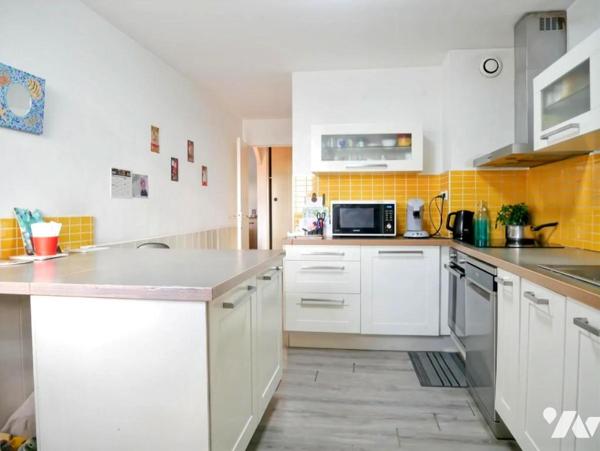 MONTPELLIER, Quartier Estanove, Appartement 85 m², 3 pièces, terrasse, garage, 5ème étage, ascenseur