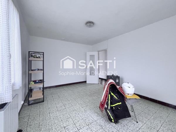 Maison de plain-pied au calme avec jardin et garage