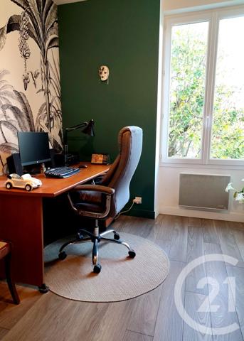 Appartement F4 à vendre  4 pièces - 119 m2 ST NAZAIRE - 44