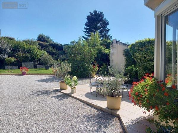 Maison de maître à vendre à Bonnétable dans la Sarthe (72110), ref : 079/1956