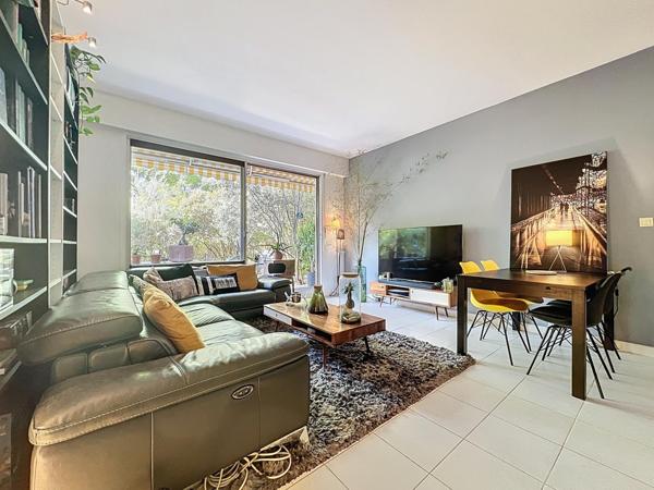 Le Mesnil-le-Roi 2P, 65m2,1CH, jardin, Box et Cave