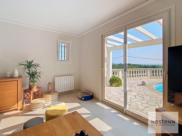 Saint-Aygulf vue mer 4 chambres piscine Garage