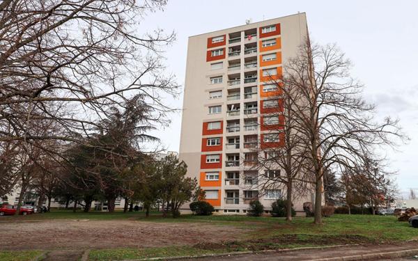 Appartement à vendre    4 pièces • 75,34 m2 Illzach