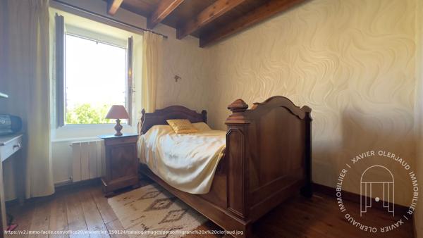 Maison Genneton 7 pièce(s) 149.59 m2 , Genneton