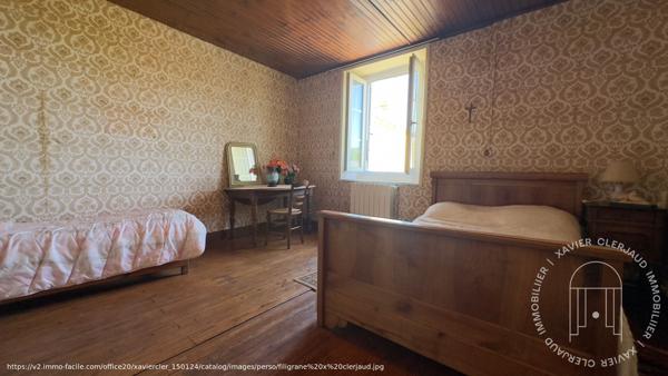 Maison Genneton 7 pièce(s) 149.59 m2 , Genneton