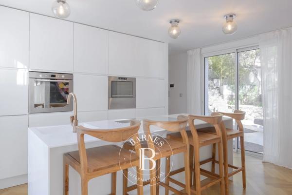 Cassis, Villa 3 Chambres  à vendre
