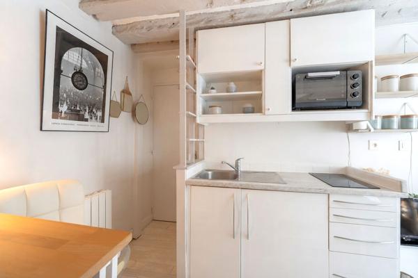 Appartement 2 pièces parfaitement optimisé Paris 2ème - Bourse