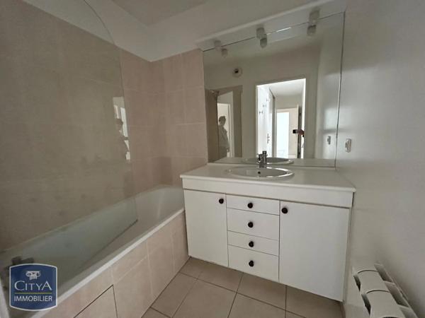 Appartement à louer 3 pièces 68.57m²