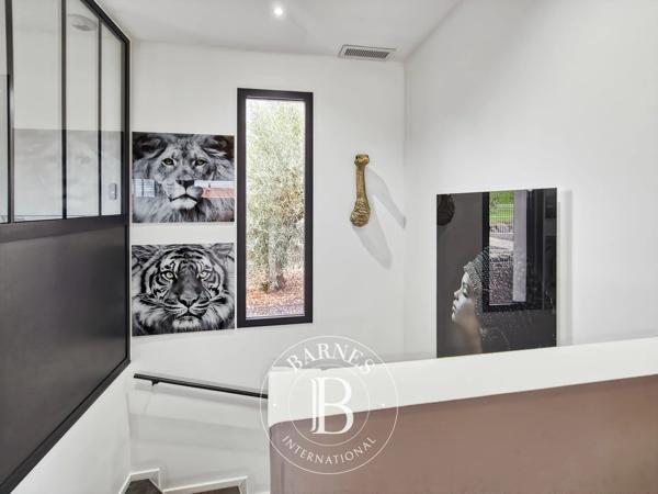 Veyre-Monton, Maison 5 Chambres -  241 m² à vendre