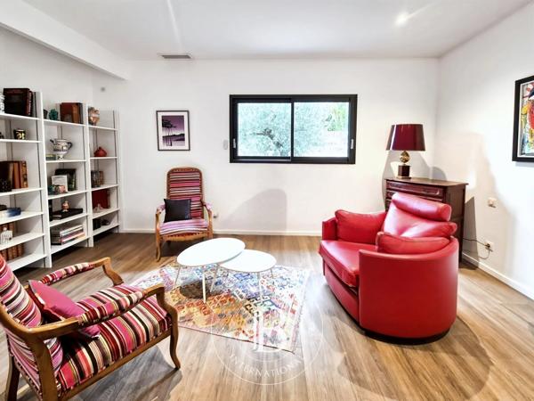 Veyre-Monton, Maison 5 Chambres -  241 m² à vendre