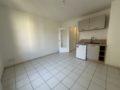 LYON 6E: STUDIO REFAIT A NEUF AC POSS. GARAGE