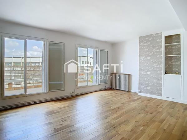 CENTRE-VILLE - 3 PIECES AVEC 65 m² D’EXTÉRIEURS