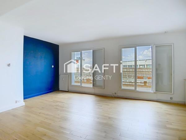 CENTRE-VILLE - 3 PIECES AVEC 65 m² D’EXTÉRIEURS