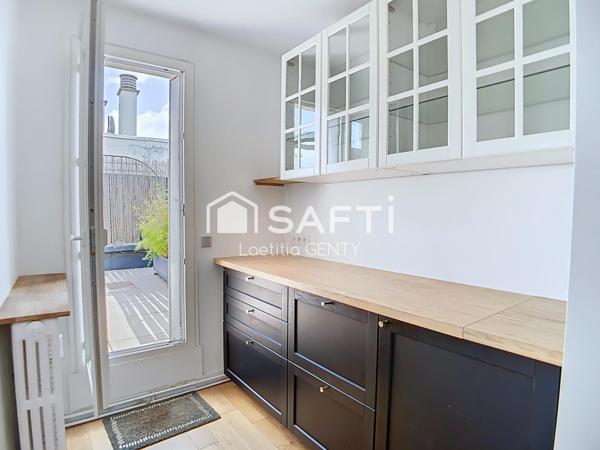 CENTRE-VILLE - 3 PIECES AVEC 65 m² D’EXTÉRIEURS