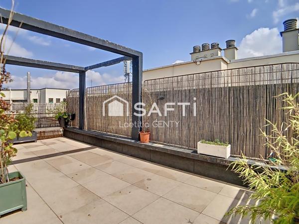 CENTRE-VILLE - 3 PIECES AVEC 65 m² D’EXTÉRIEURS