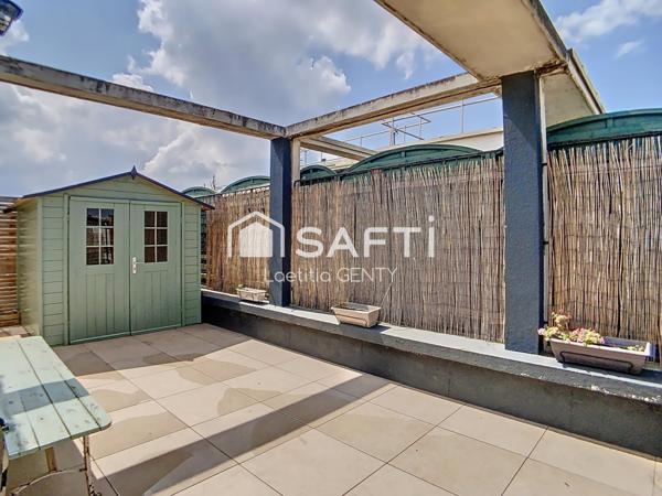 CENTRE-VILLE - 3 PIECES AVEC 65 m² D’EXTÉRIEURS