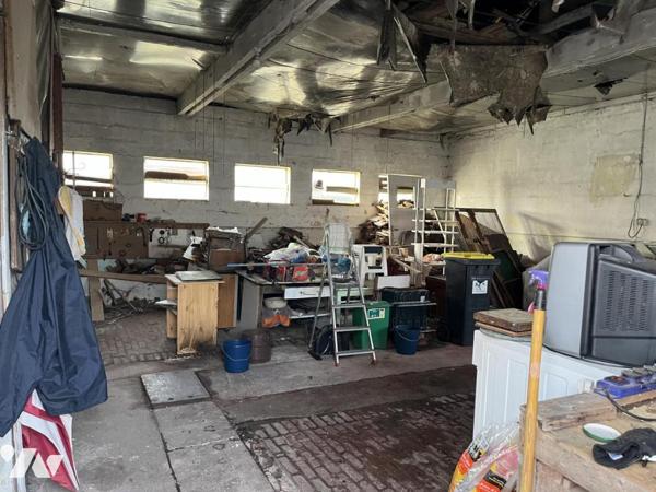 5 minutes d'Hesdin, Maison 3 chambres avec jardin et garage/dépendances.