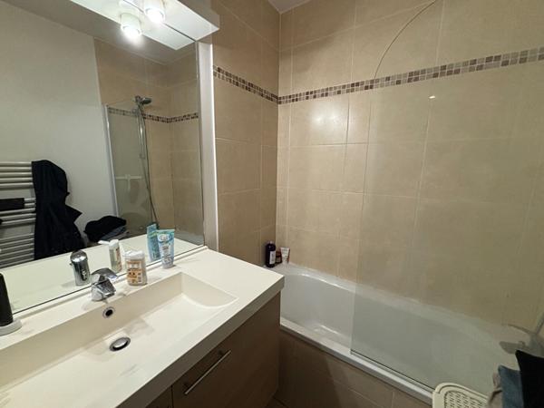 2 PIECES - AVENUE JULIEN / C.BESSET