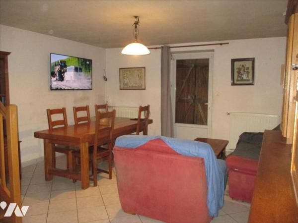 ENSEMBLE IMMOBILER 2 LOGEMENTS A SCEY SUR SAONE