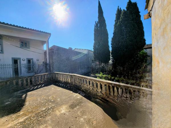 Maison T5 avec garage et terrasse