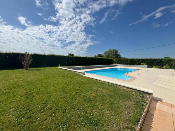 Maison 9 pièces à vendre à Bourg-en-Bresse 01000
