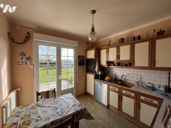 Proche de l'entrée de PENMARCH