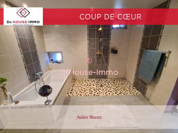 Maison à vendre 8 pièces de 231 m²