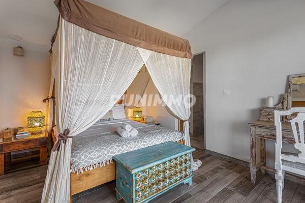 Villa vue mer Les Trois Bassins Littoral