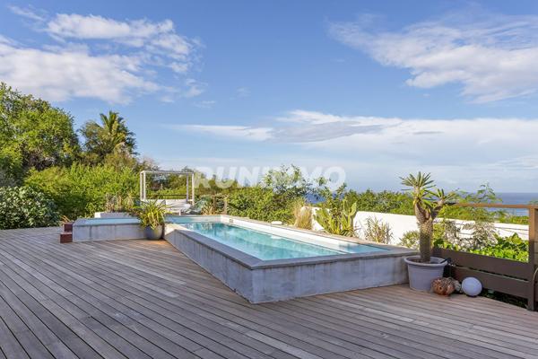 Villa vue mer Les Trois Bassins Littoral