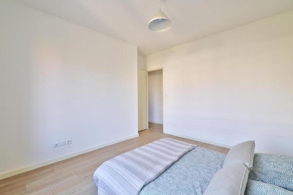 Maison Villejuif 95  m2