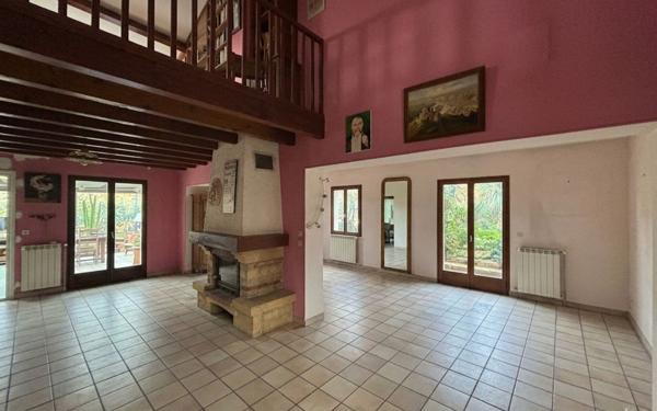Maison à vendre    5 pièces • 155,31 m2 Marguerittes