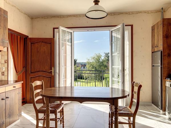 Vente Maison243 m² - 7 Pièces - THORIGNY SUR MARNE (77400)