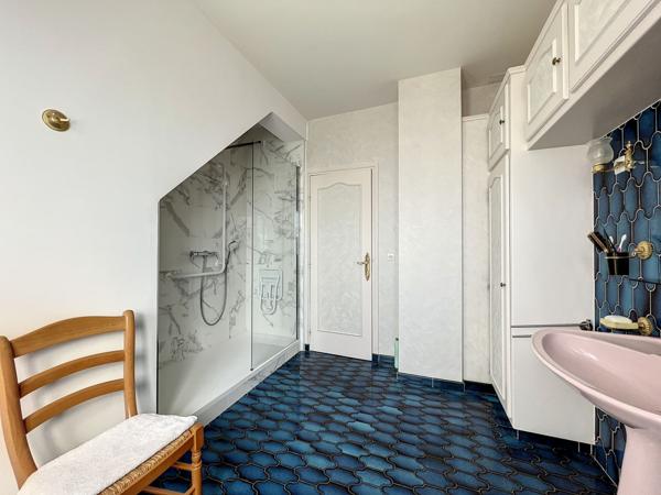 Vente Maison243 m² - 7 Pièces - THORIGNY SUR MARNE (77400)