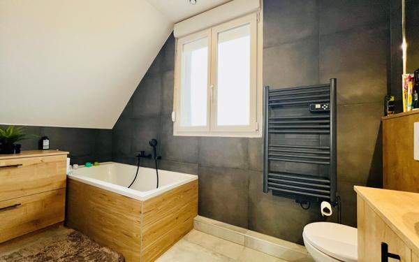 Maison à vendre    4 pièces • 90 m2 Obernai