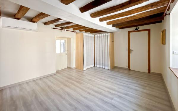 Maison à vendre    6 pièces •  Puiseaux