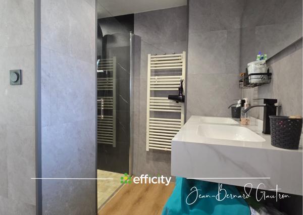 Maison
         5 pièces
        - 119 m² 213 000 € *