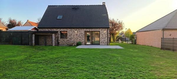 TOP SECTEUR  - MAISON INDIVIDUELLE - 3 CHAMBRES - JARDIN -