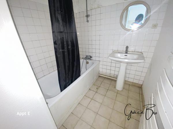 Immeuble de rapport  – Centre-ville Saint-Maixent-l’École – 4 appartements