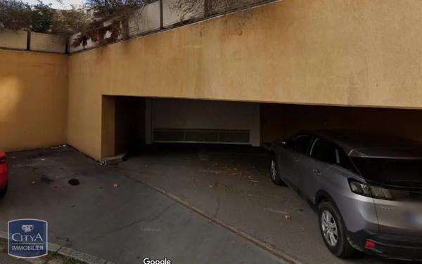 Parking à louer