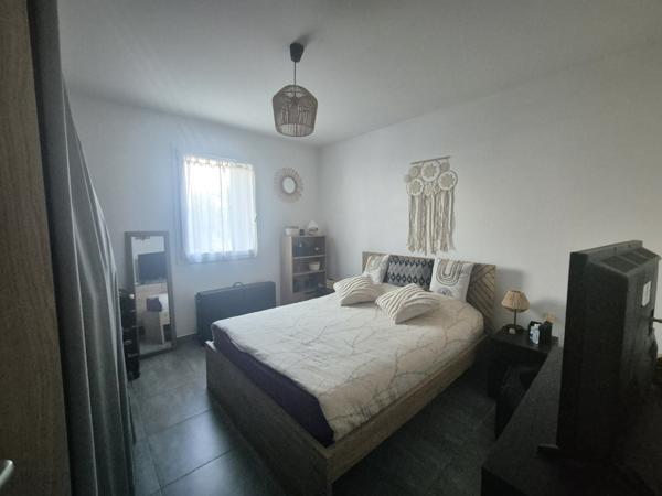 Laure (13180) Appartement 2 pièces avec jardin d'env 170 m²