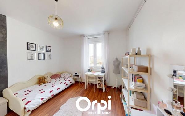 Appartement à vendre    4 pièces • 115 m2 Hagondange