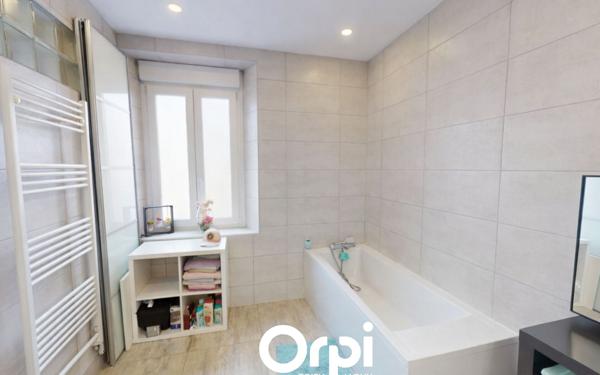 Appartement à vendre    4 pièces • 115 m2 Hagondange