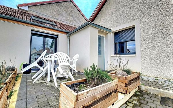 Maison à vendre    6 pièces • 142,56 m2 Chenôve