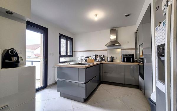 Maison à vendre    6 pièces • 142,56 m2 Chenôve