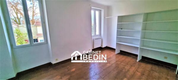 Vente Immeuble Mixte 5 appartements 12 pieces Nousse 12 chambres