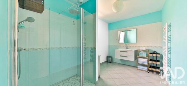 Maison à vendre 7 pièces 216 m² Le Fenouiller