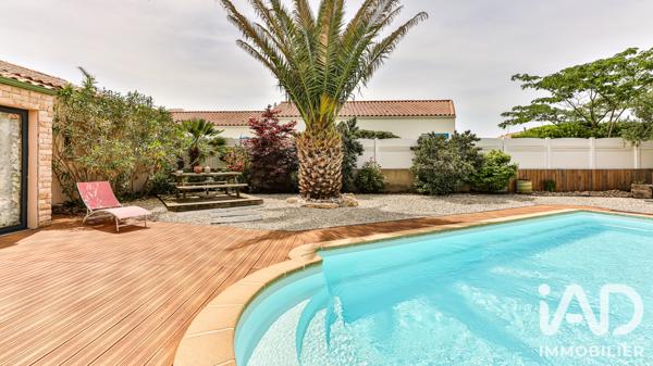 Maison à vendre 7 pièces 216 m² Le Fenouiller
