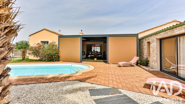 Maison à vendre 7 pièces 216 m² Le Fenouiller