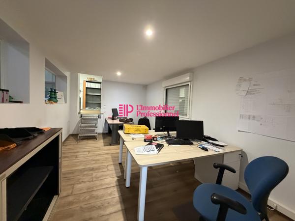 A louer - Entrepôt 285 m2 - Secteur Hennebont